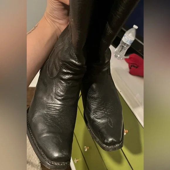 Black cowboy boots - Picture 6 of 6